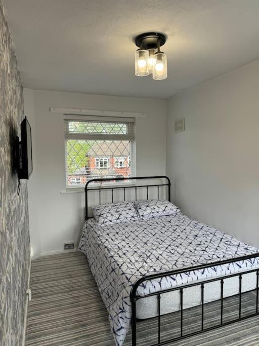 3 Bedrooms Escape Birmingham